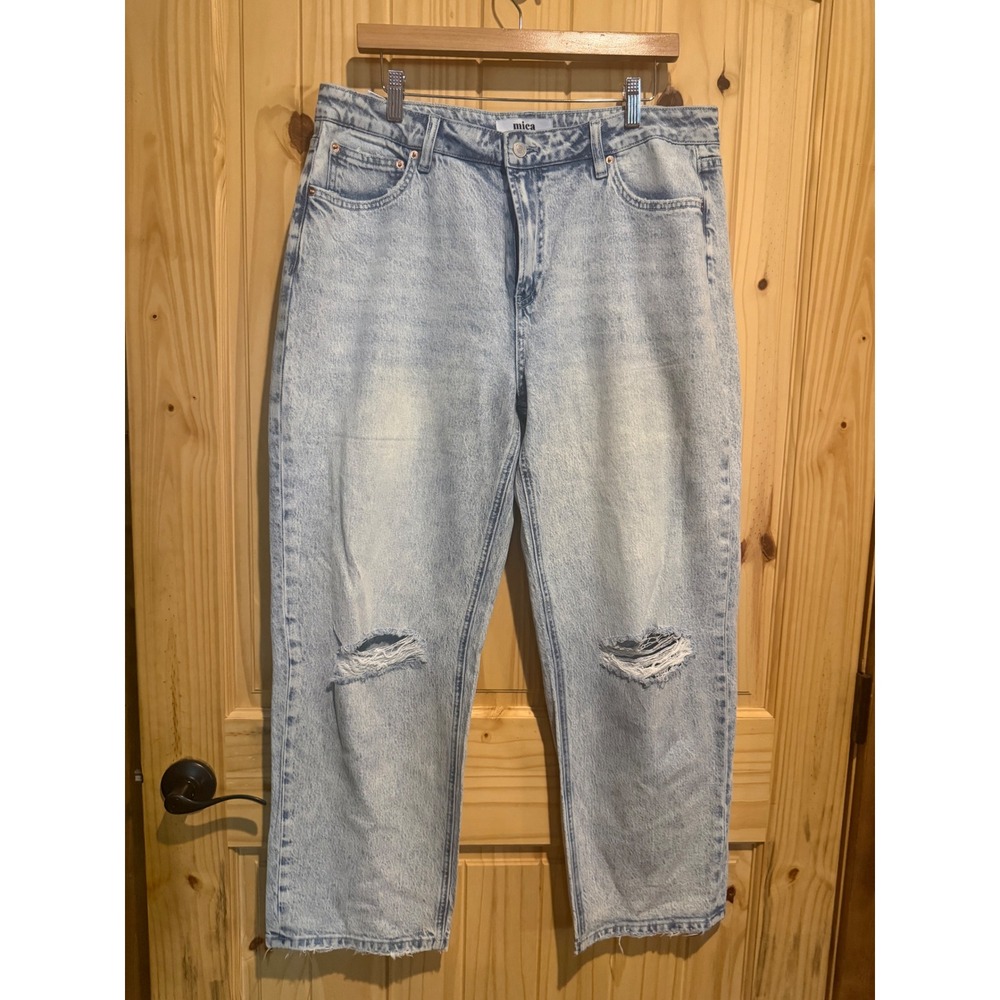 Mica Los Angeles Light Acid Wash Distressed Straight Leg Jeans MDP-T3163 Size 31